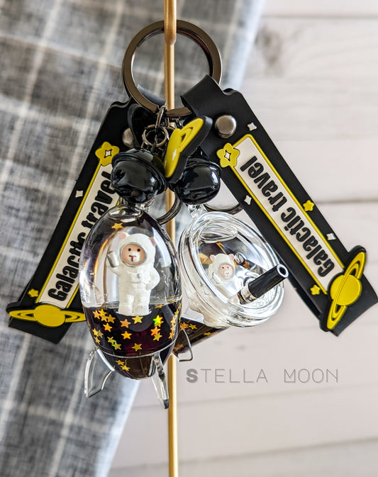 Space Bear Liquid Keychain - The Stella Moon Shop