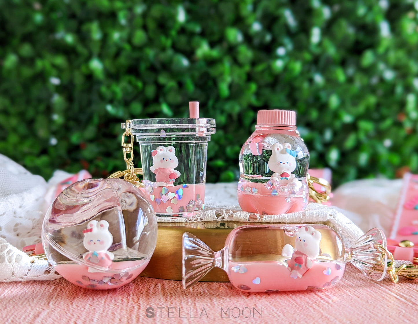 Peach Bunny Liquid Keychain - The Stella Moon Shop