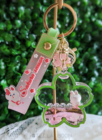 Sakura Bunny Liquid Keychain - The Stella Moon Shop