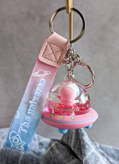 Space Ship Liquid Keychain - The Stella Moon Shop