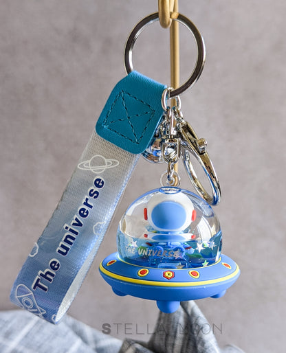 Space Ship Liquid Keychain - The Stella Moon Shop