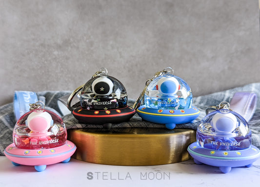 Space Ship Liquid Keychain - The Stella Moon Shop