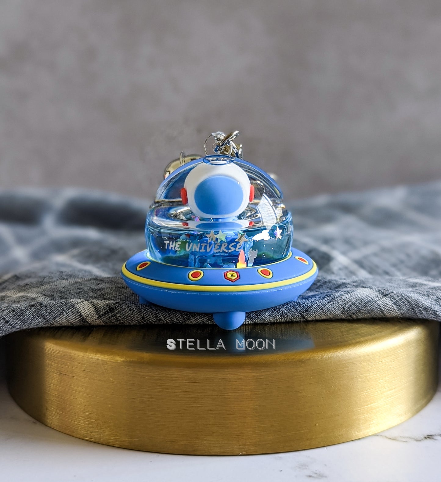 Space Ship Liquid Keychain - The Stella Moon Shop