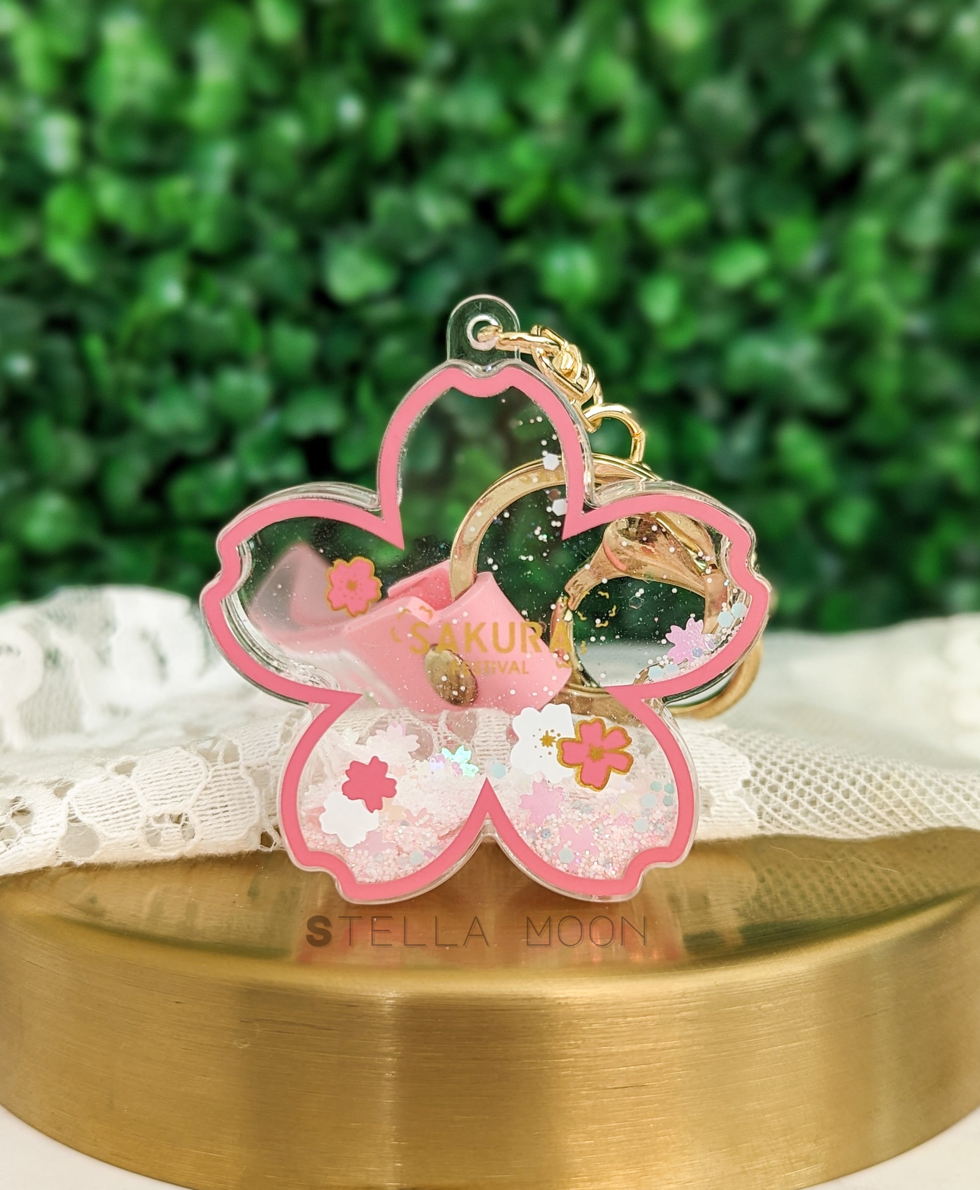 Sakura Flower Liquid Keychain - The Stella Moon Shop