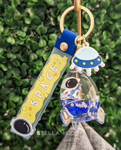 Astronaut Blue Liquid Keychain - The Stella Moon Shop