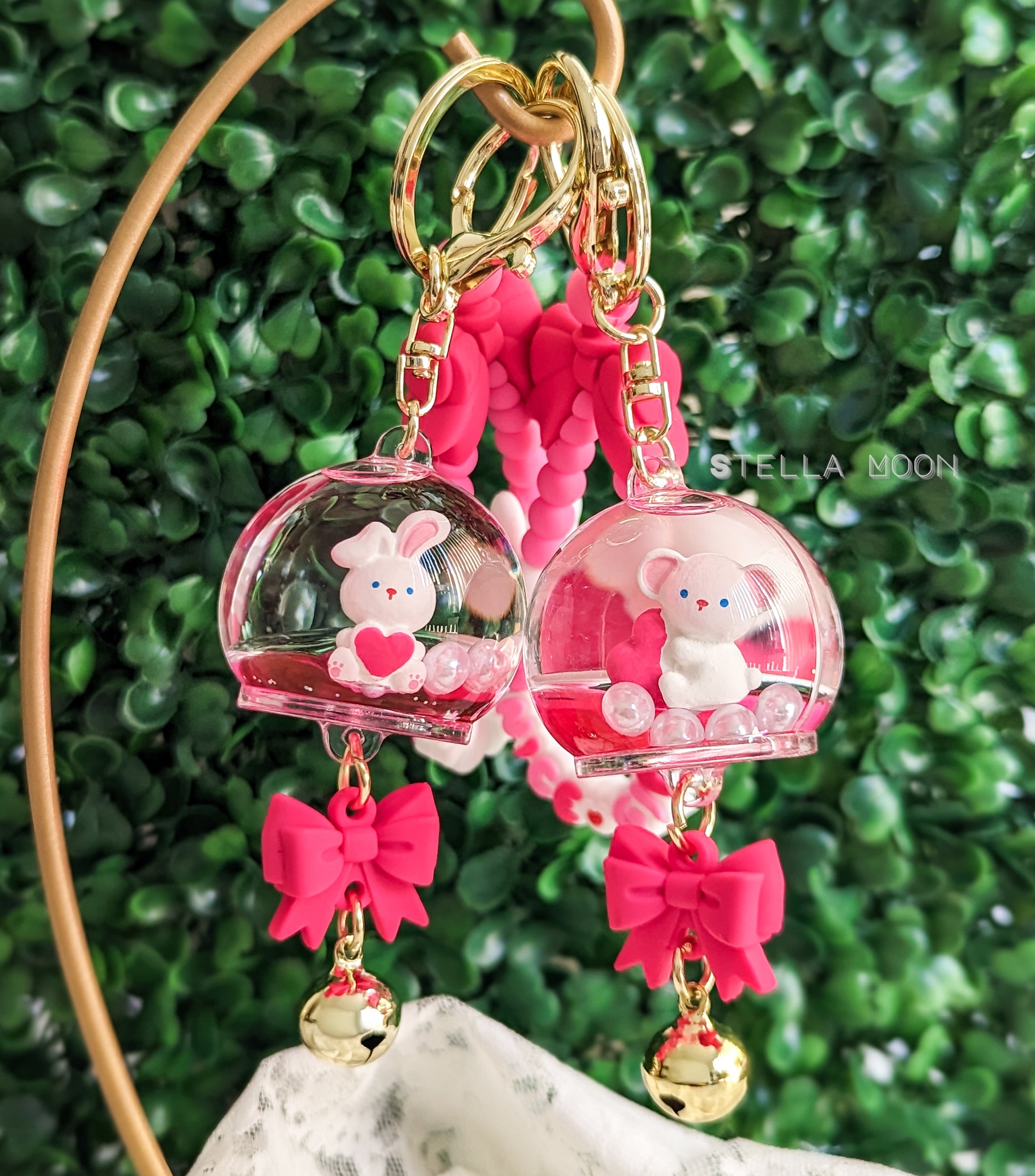 Bunny & Bear Pink Liquid Keychain - The Stella Moon Shop