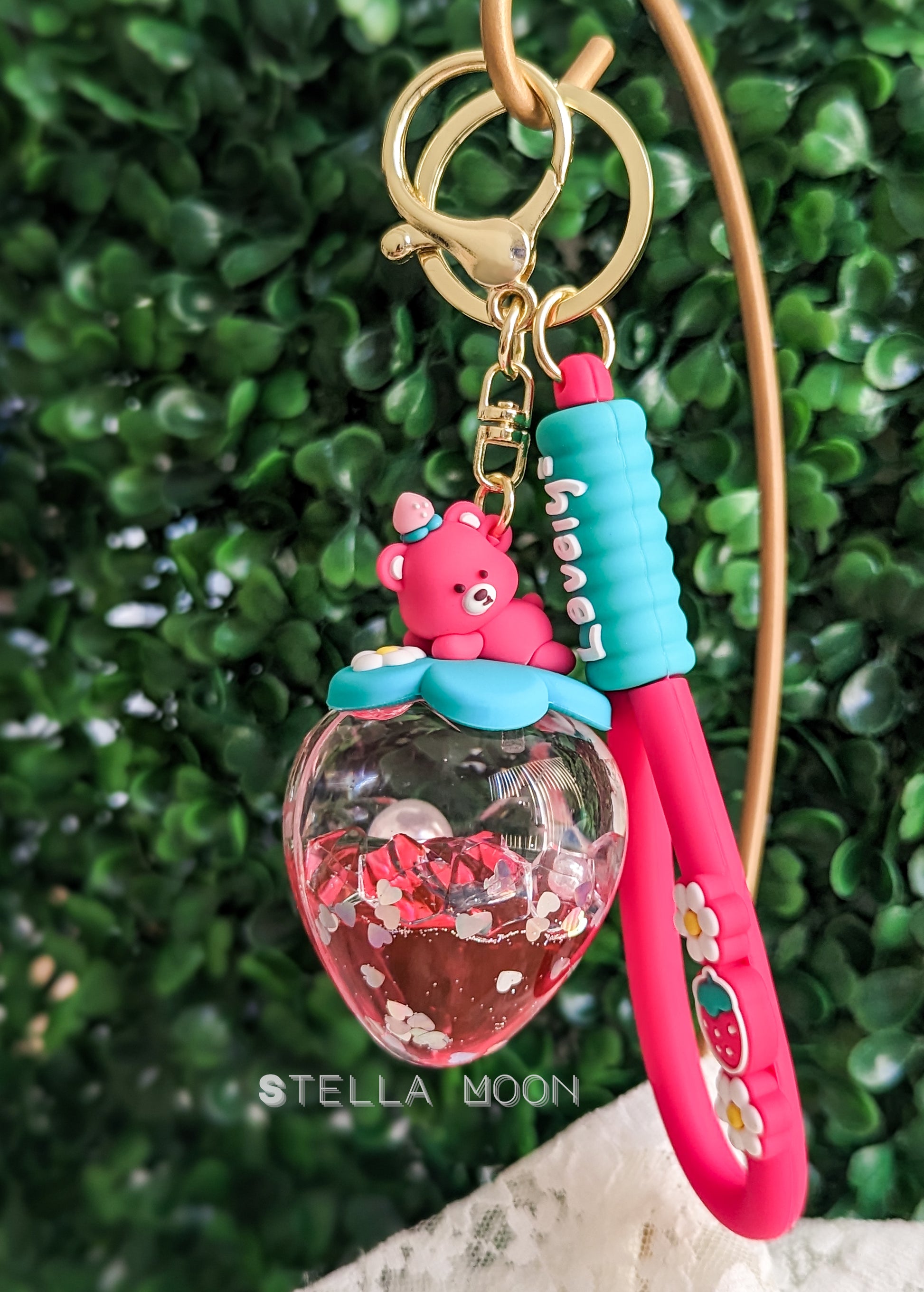 Pink Strawberry Bear Liquid Keychain - The Stella Moon Shop