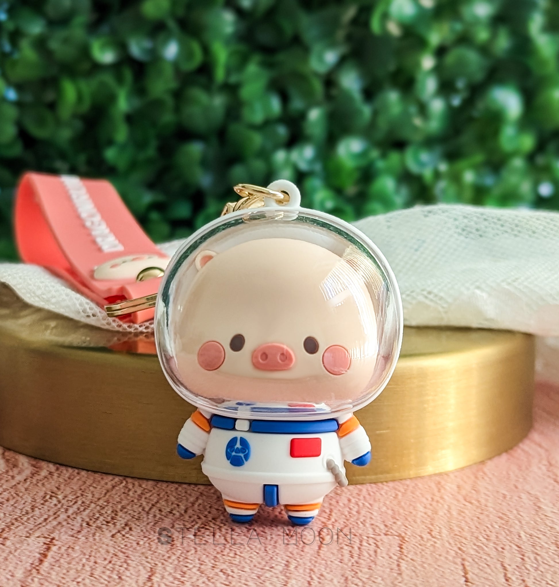 Astronaut Pigs Keychain - The Stella Moon Shop