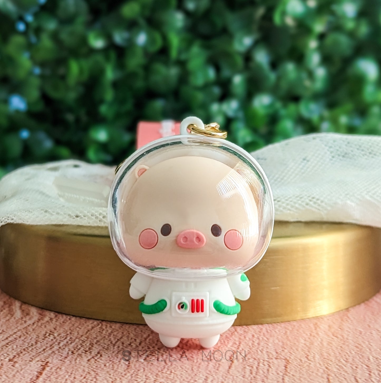 Astronaut Pigs Keychain - The Stella Moon Shop