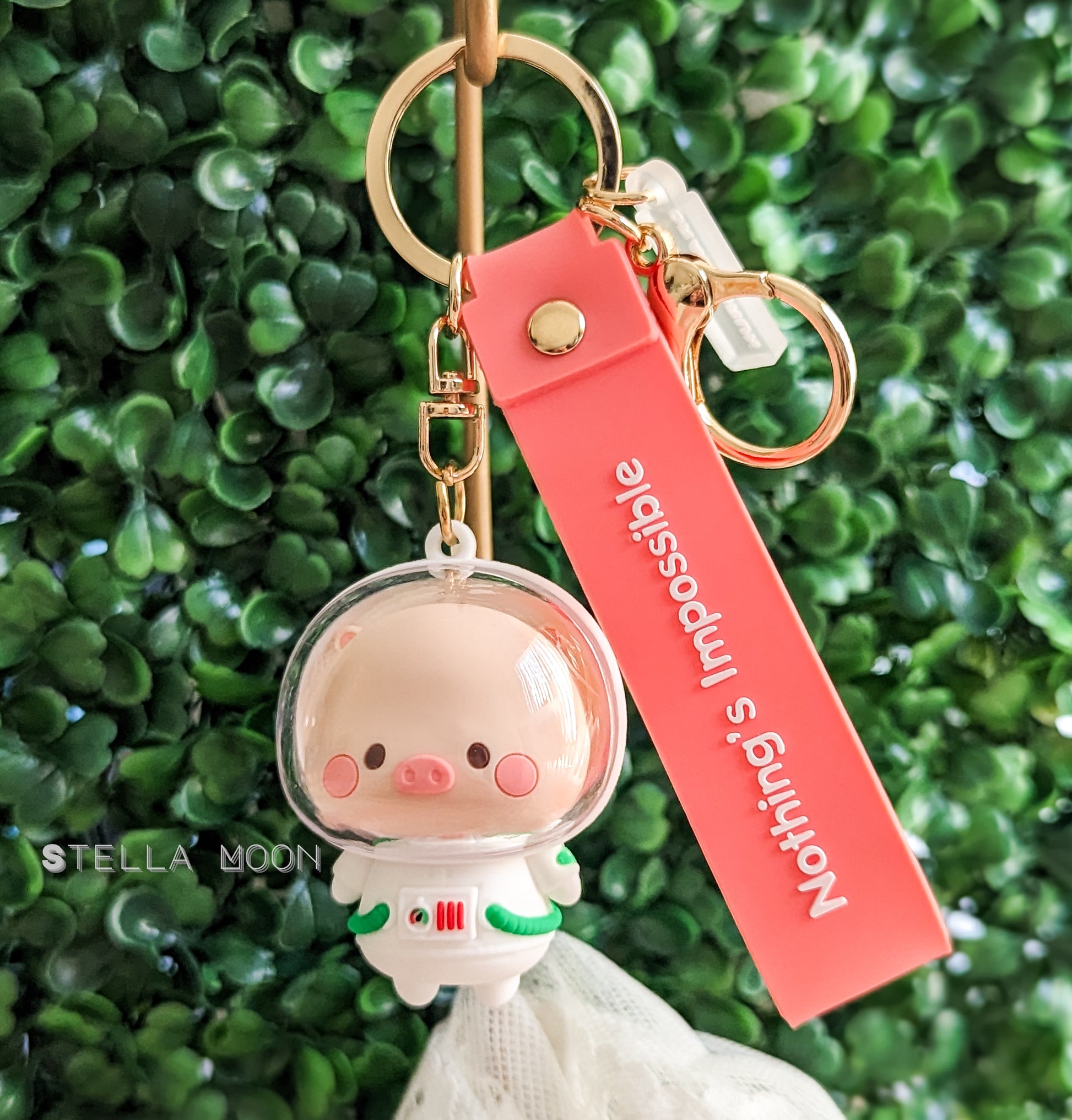 Astronaut Pigs Keychain - The Stella Moon Shop