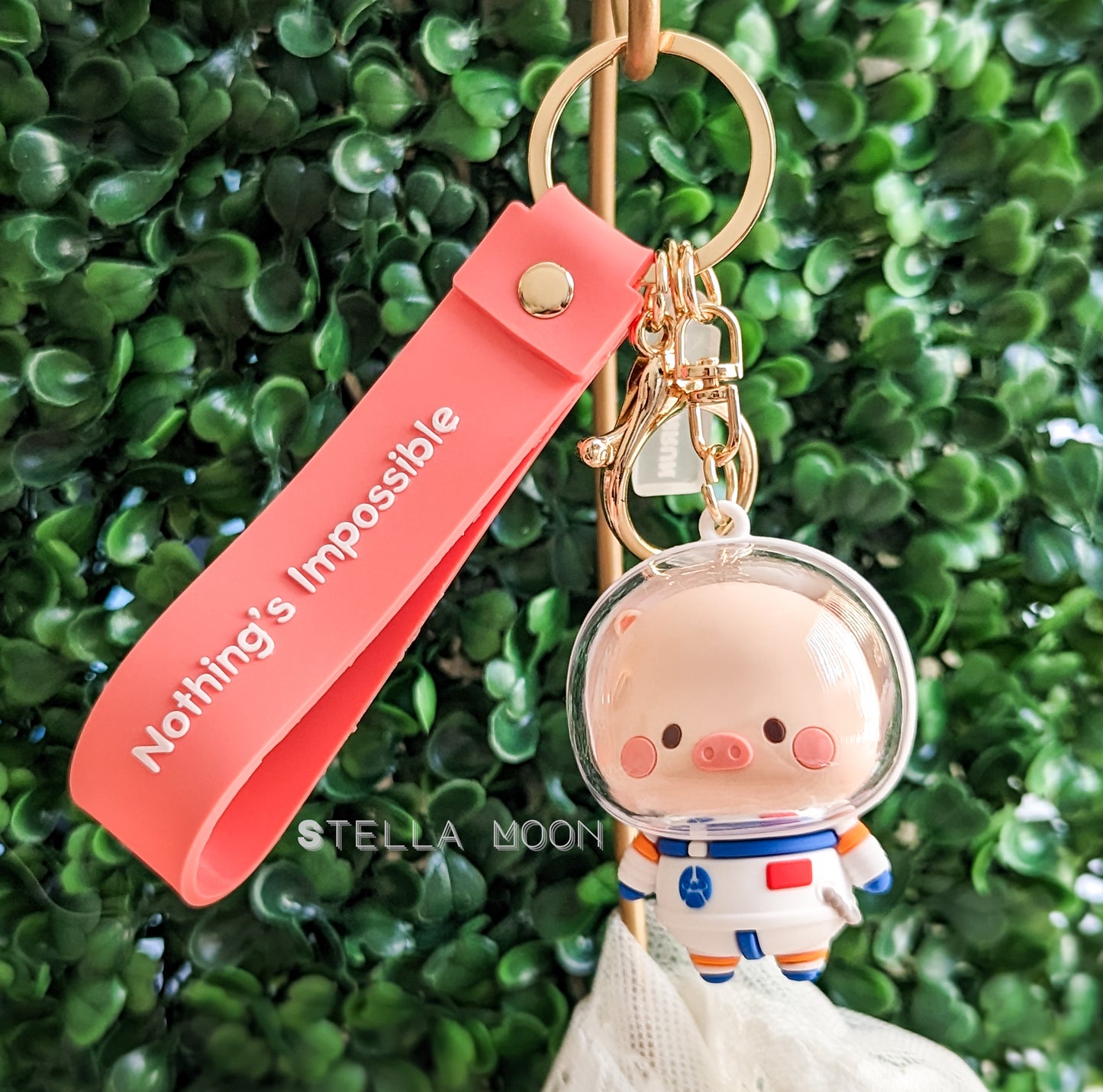 Astronaut Pigs Keychain - The Stella Moon Shop