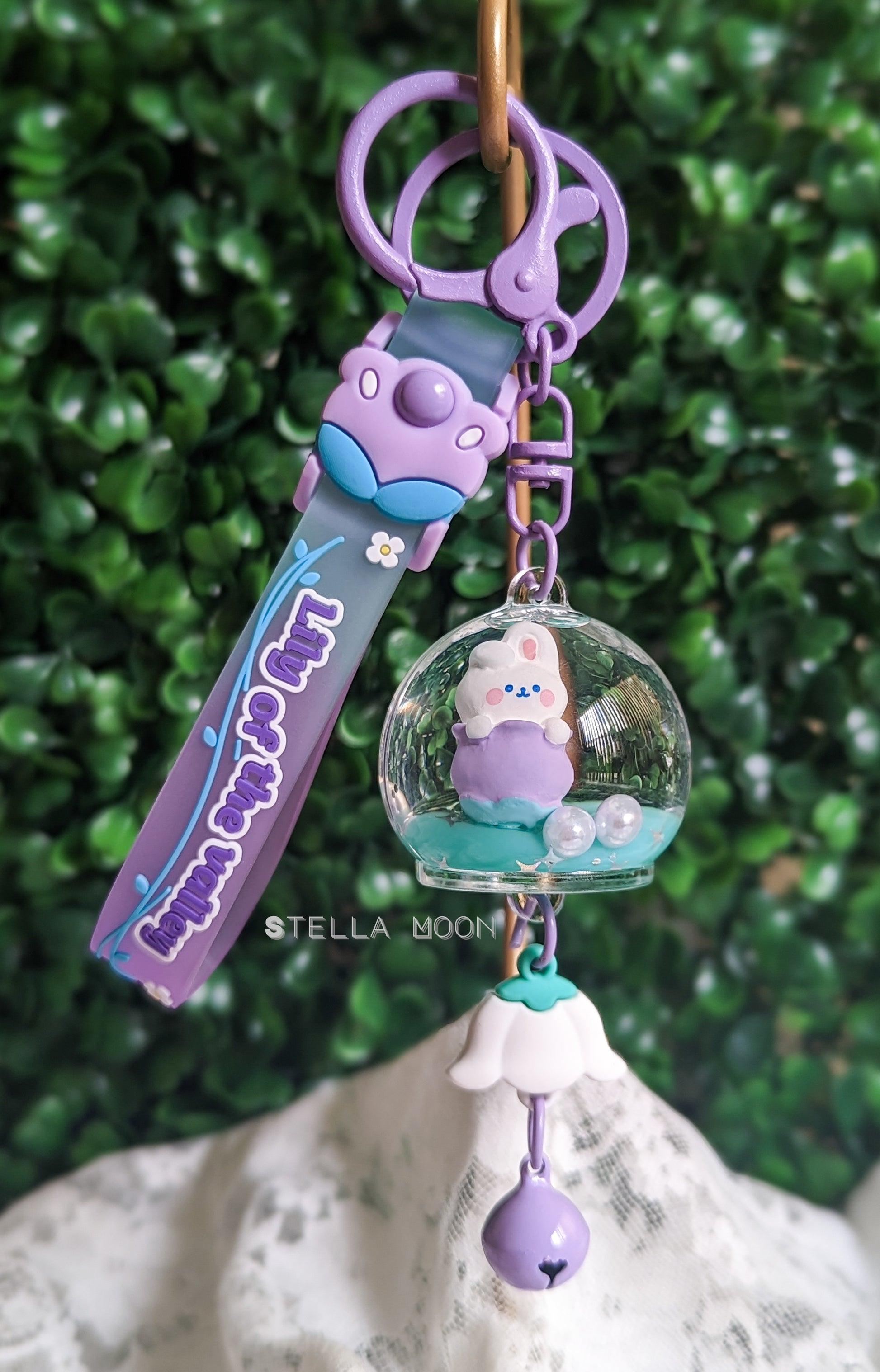 Lily Of The Valley Liquid Keychain - The Stella Moon Shop