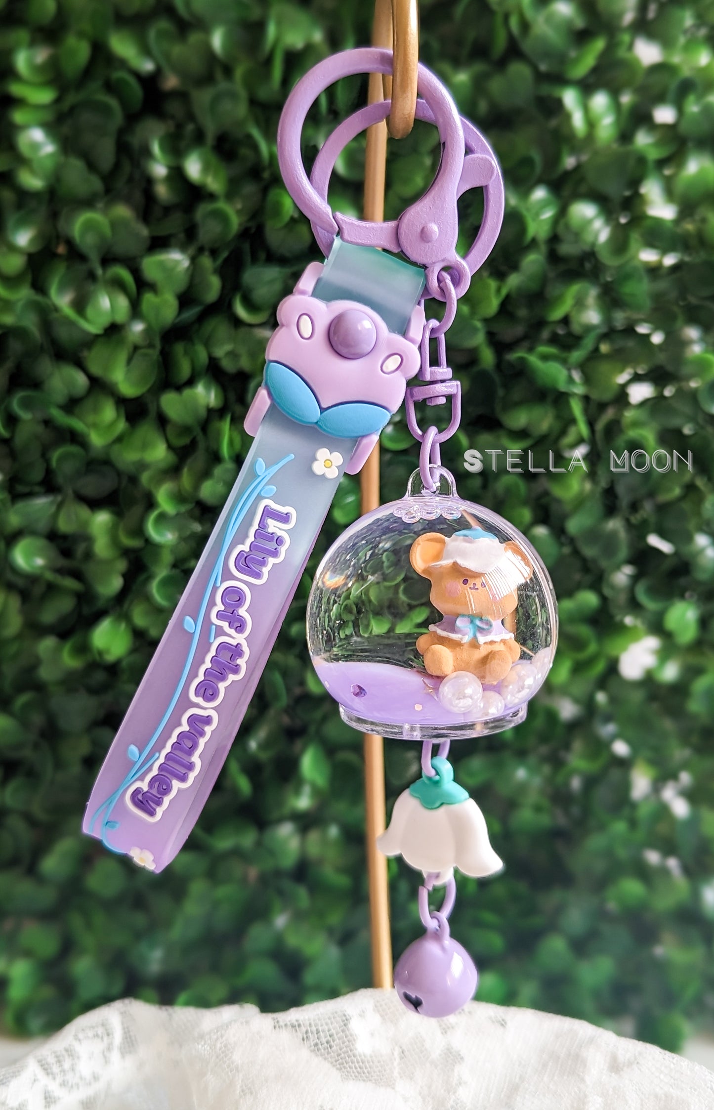 Lily Of The Valley Liquid Keychain - The Stella Moon Shop