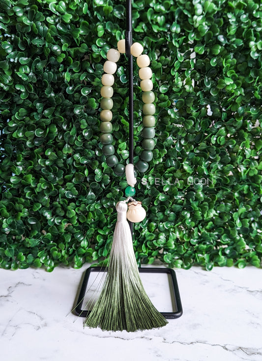 Green To White Gradient Chalcedony With Tassle - The Stella Moon Shop