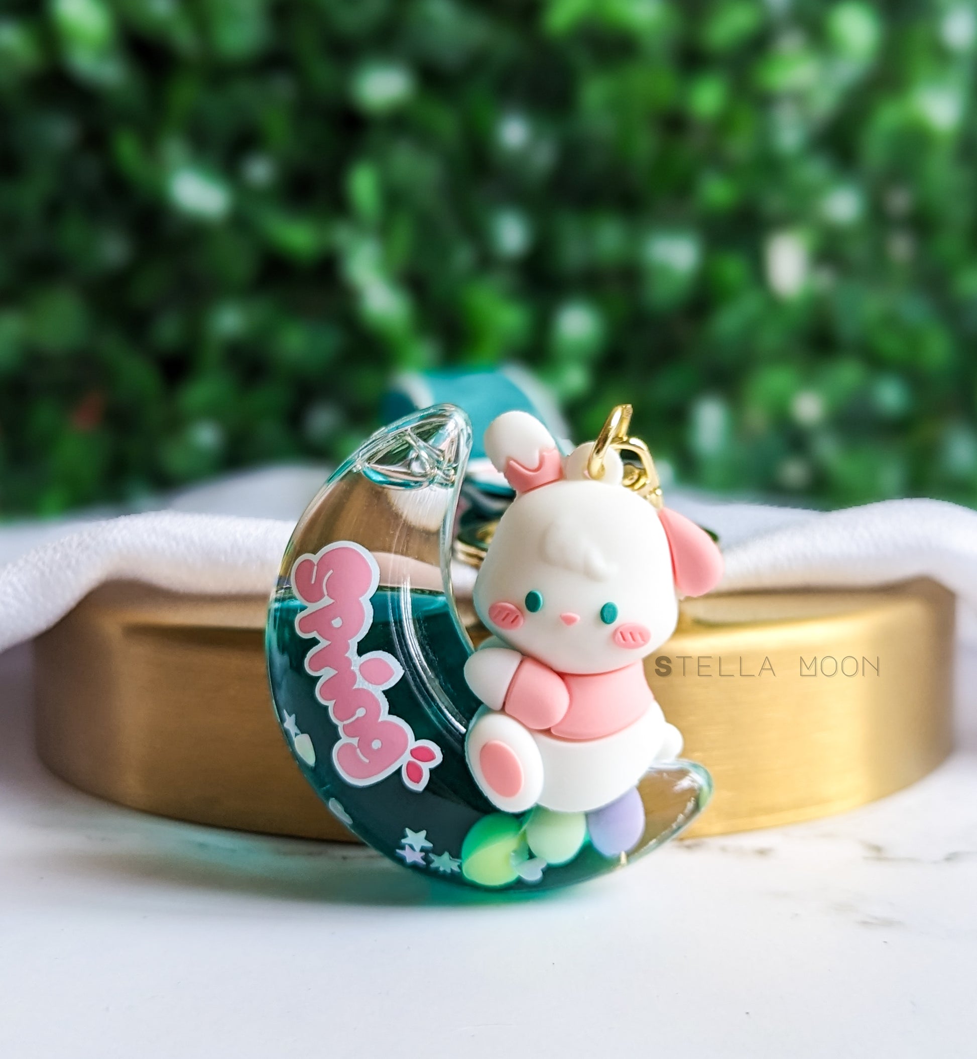 Spring Liquid Keychain - The Stella Moon Shop