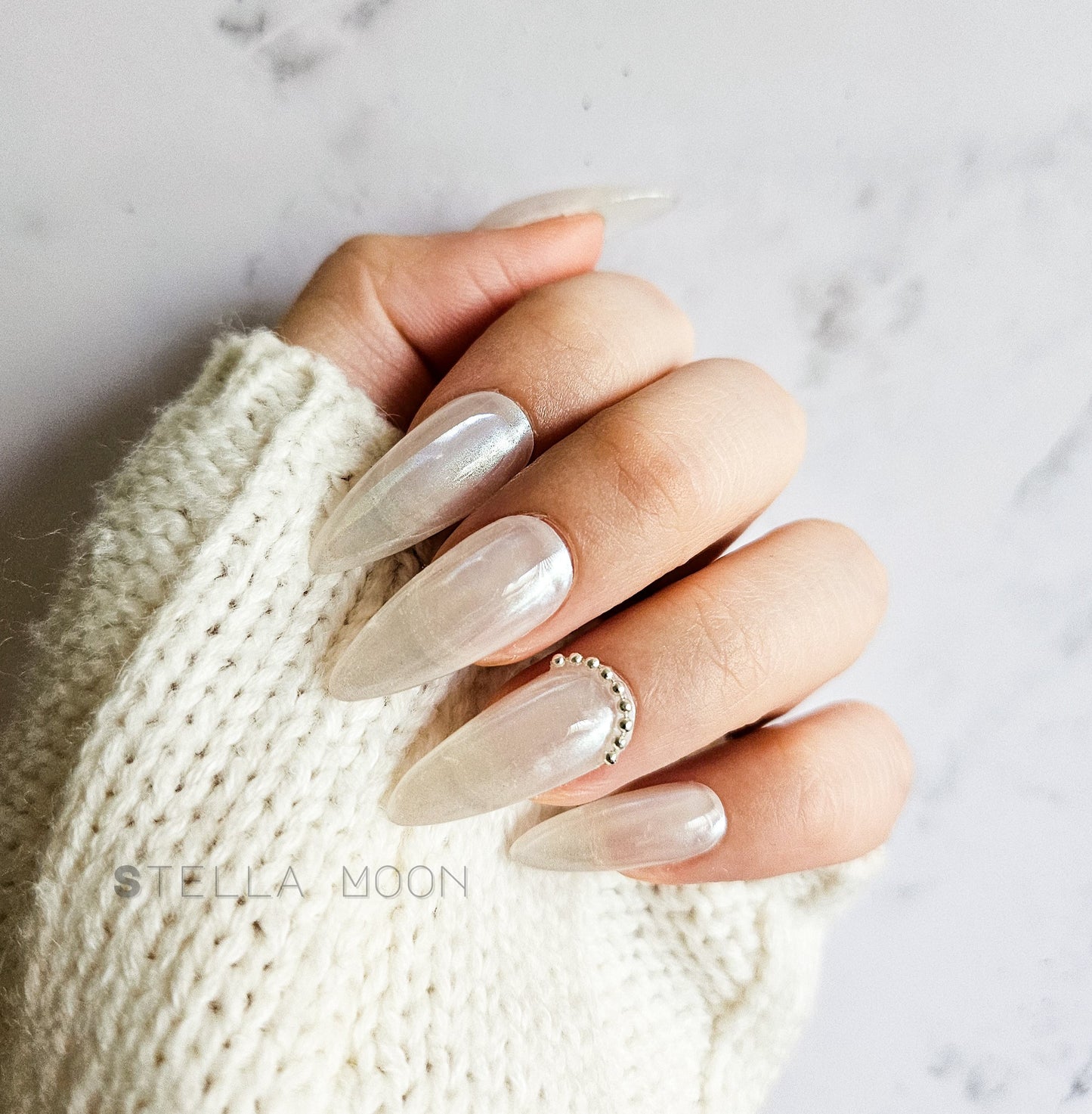 Icy Aurora Press-On Nails - The Stella Moon Shop